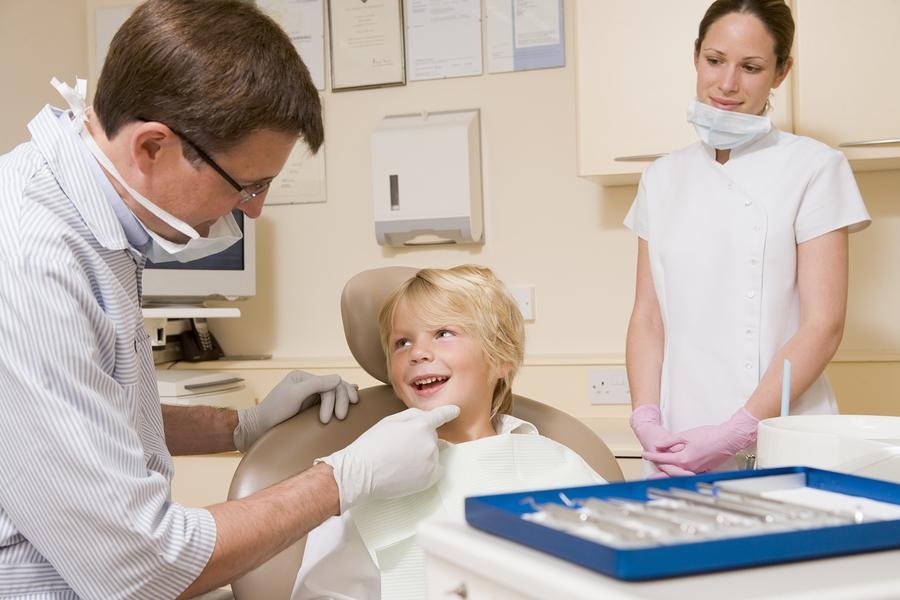 Dentist Melbourne to Take Care of Your Dental Problems